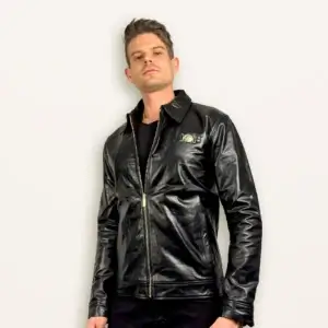 The Valecourt Collar